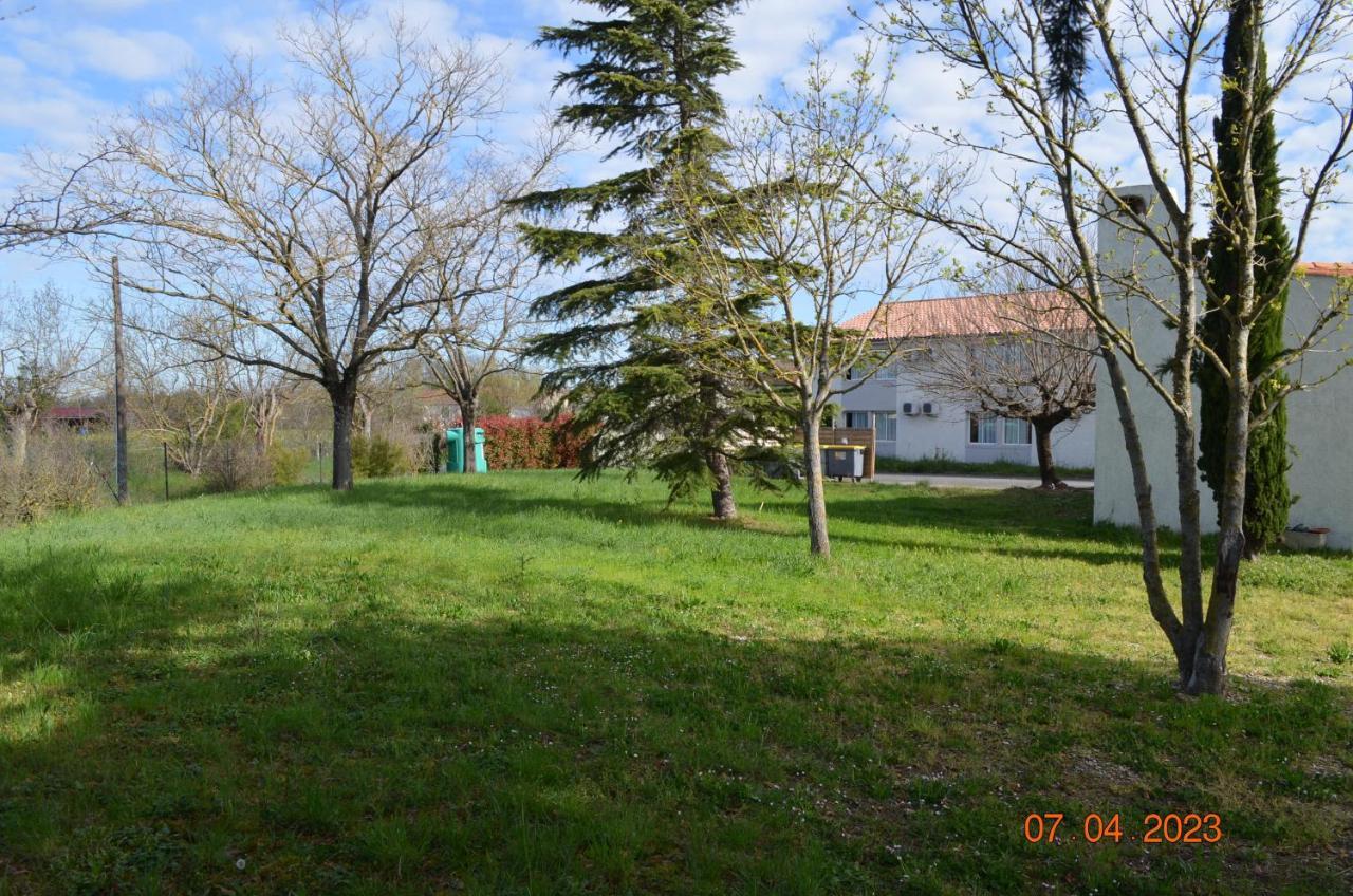 Greet Hotel Castres Saix Saix  Εξωτερικό φωτογραφία